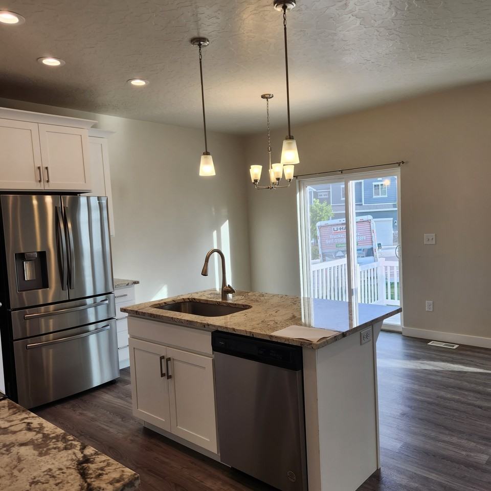 4023 W Harper Ln - Photo 6 of 25