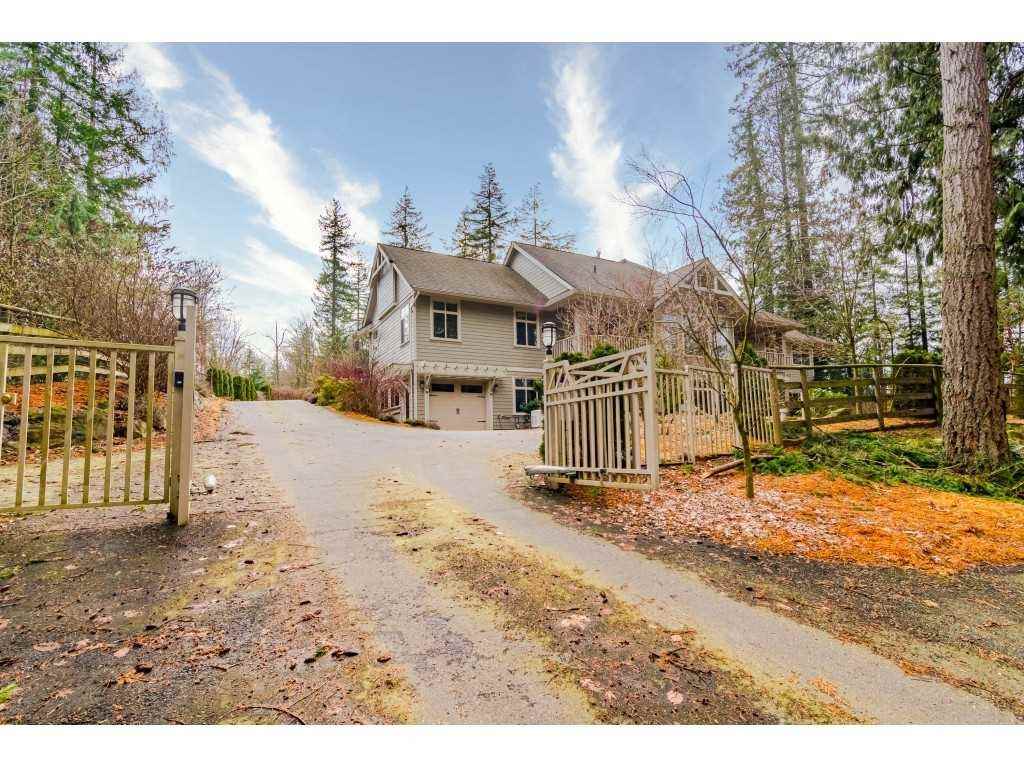 20932 36 Avenue - Photo 2 of 9