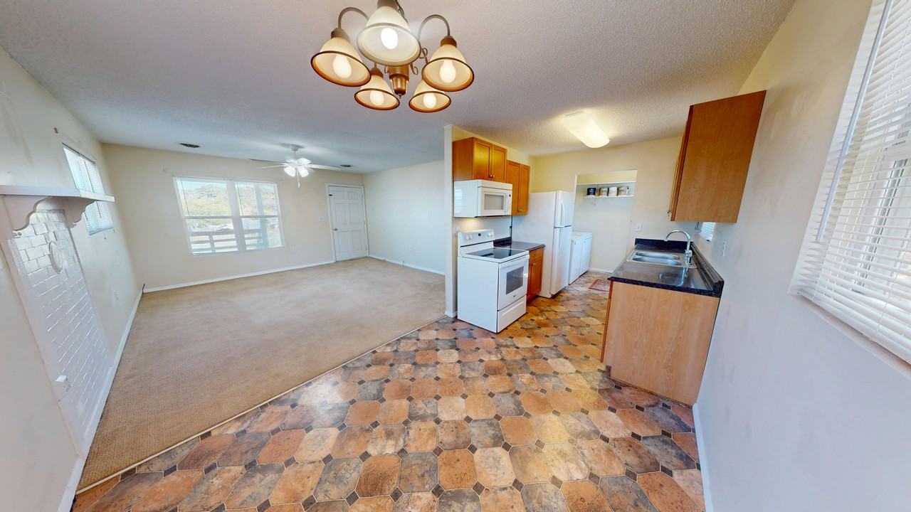 116 Schoolhouse Rd #1 - Photo 5 of 22