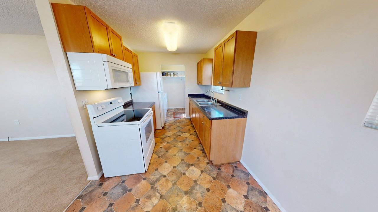 116 Schoolhouse Rd #1 - Photo 6 of 22