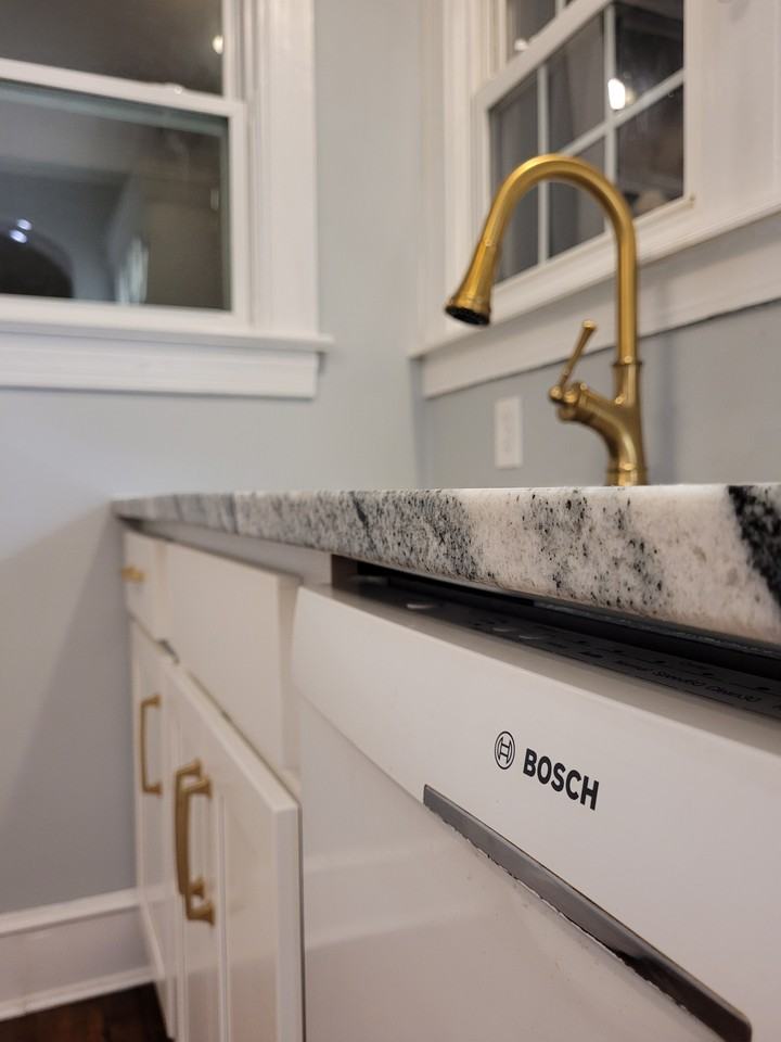 115 Walnut St #A - Photo 3 of 20