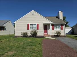 featured image of 1405 Bantry Ln #1