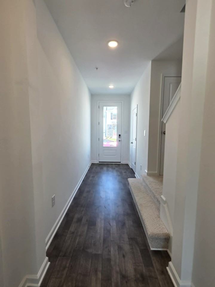 222 Clement Loop #1 - Photo 4 of 39