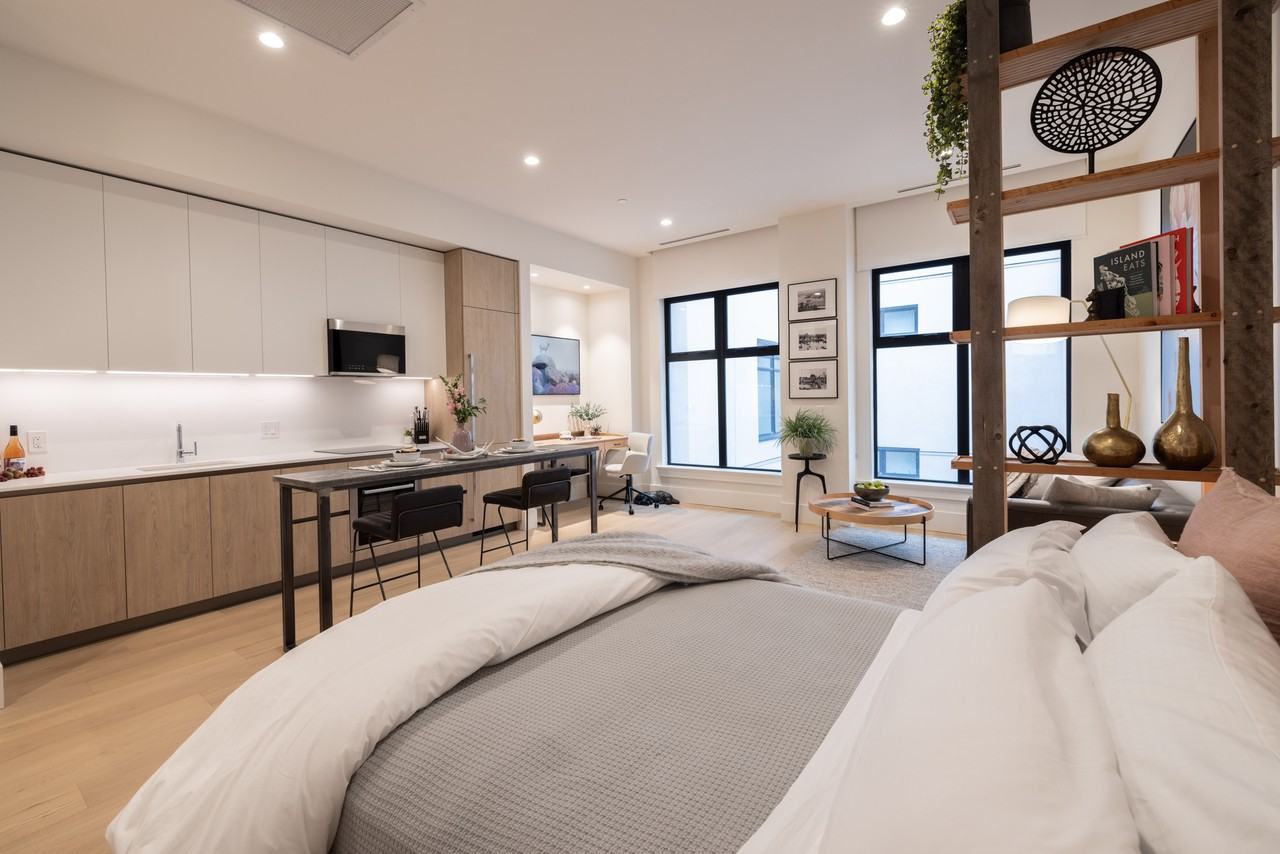 888 Government Street #413 - Photo 3 of 17