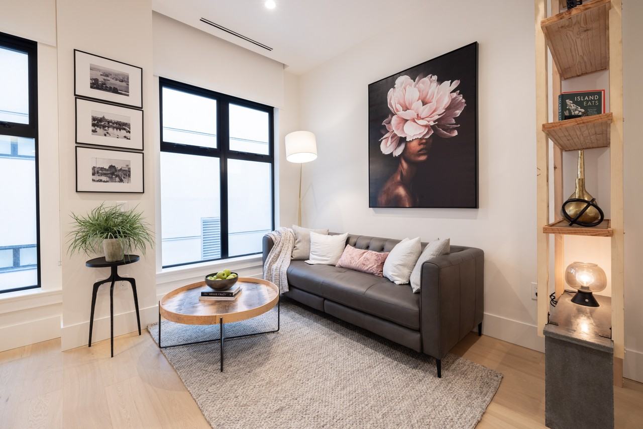 888 Government Street #413 - Photo 5 of 17