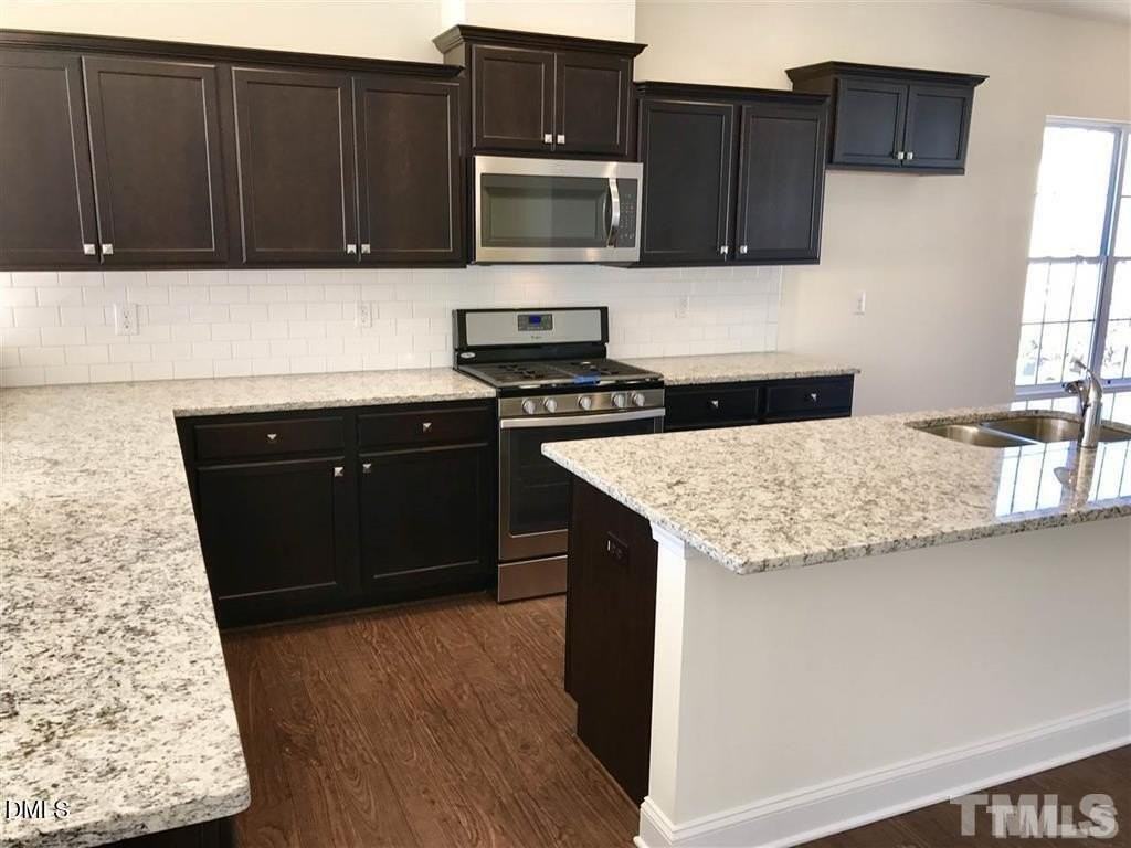 2017 Hayes Ln - Photo 2 of 23