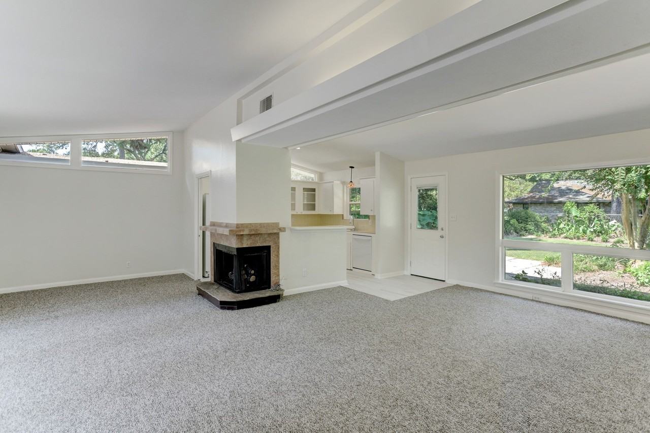 10226 Ivyridge Rd - Photo 5 of 37