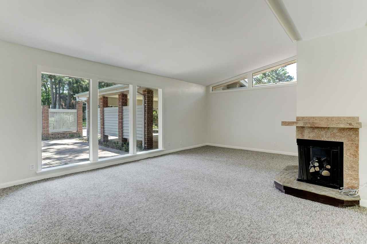 10226 Ivyridge Rd - Photo 6 of 37