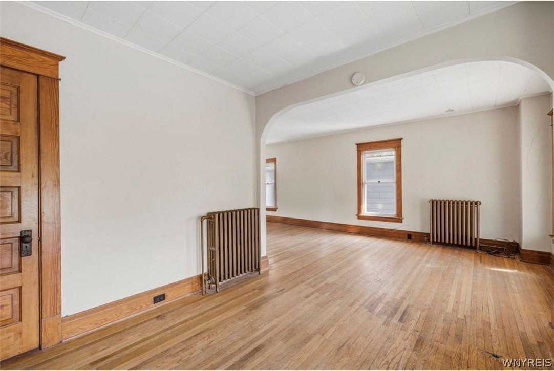 1067 Tonawanda St - Photo 3 of 14