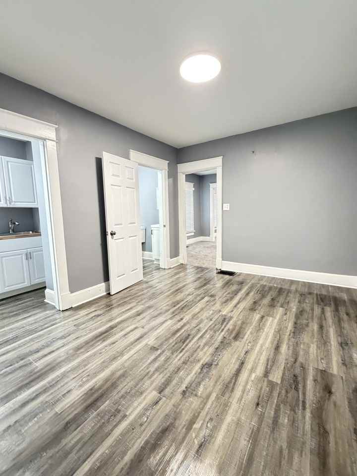 2511 Herman St #0 - Photo 4 of 7