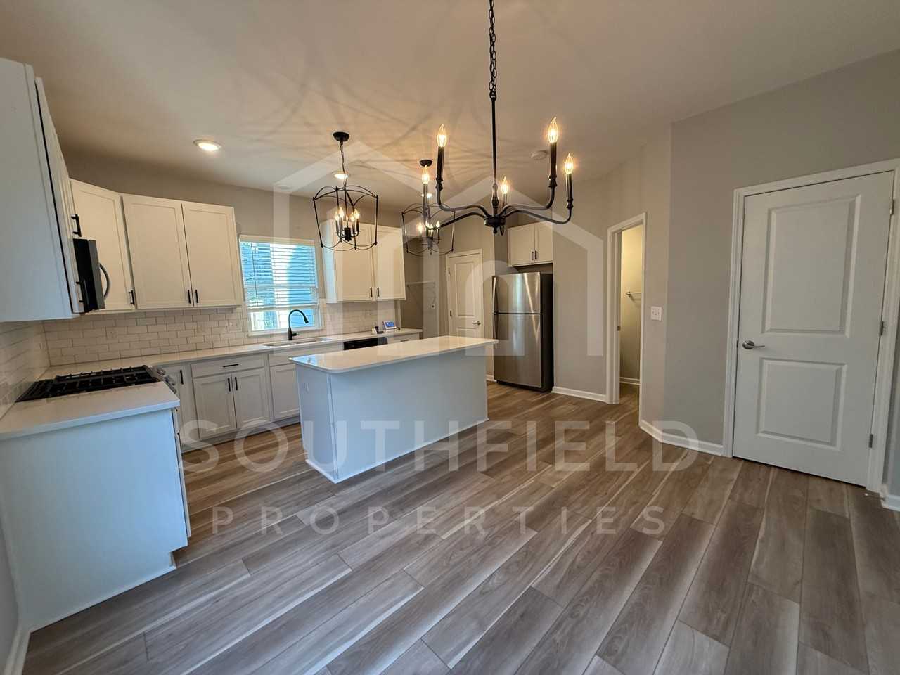 1521 Blair Ave #1 - Photo 4 of 22