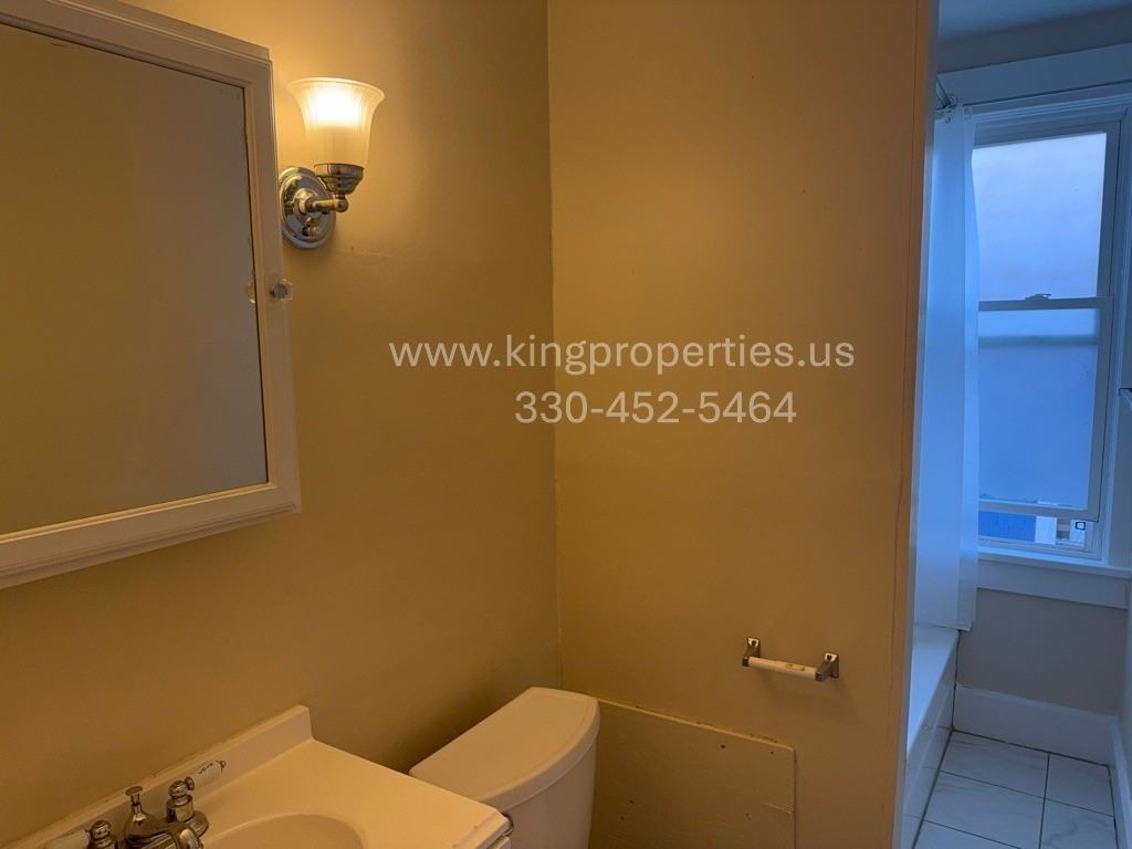 800 6th St Nw #2 - Photo 4 of 8