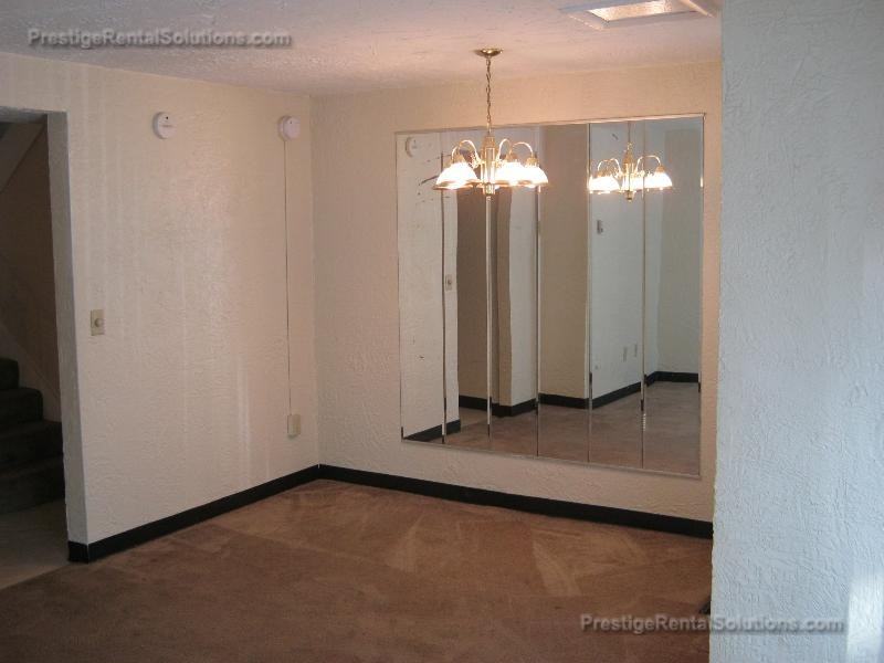 4 Adams Cir #I - Photo 5 of 14