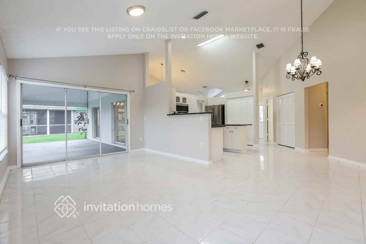 5604 29th Street Cir E - Photo 6 of 16