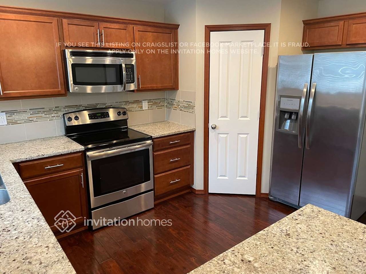 6117 86th Ave Ne - Photo 5 of 15