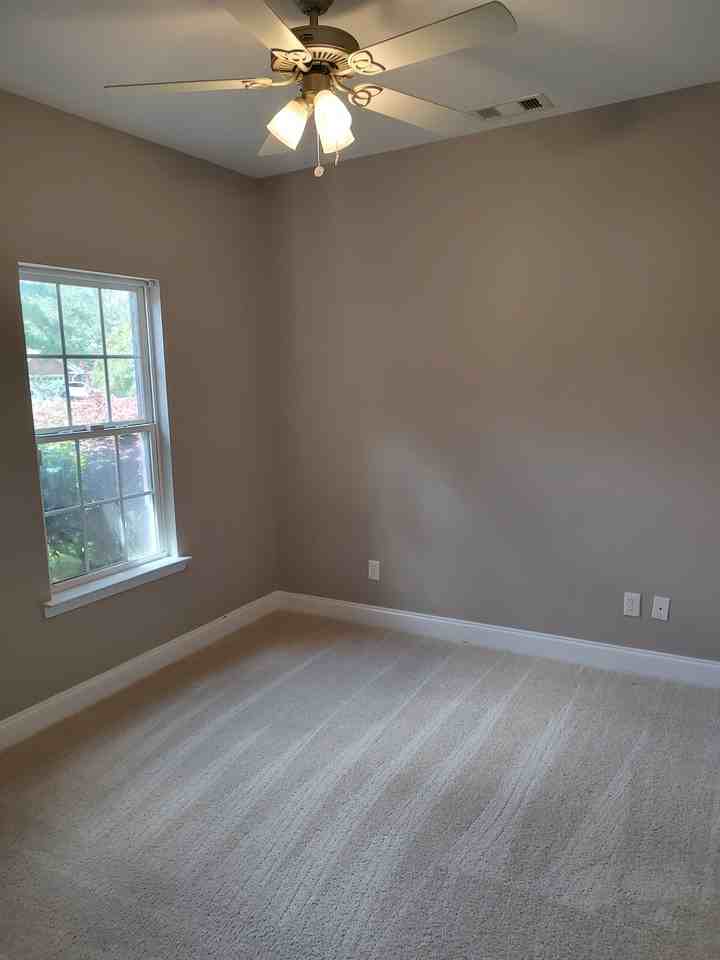 138 Woodlard - Photo 6 of 11