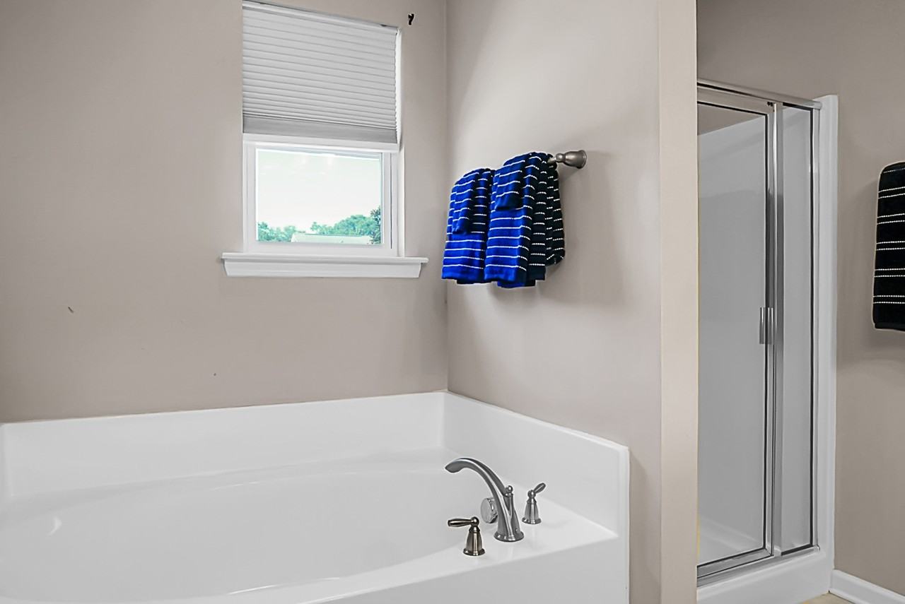 1519 Thoroughbred Blvd #1 - Photo 4 of 50