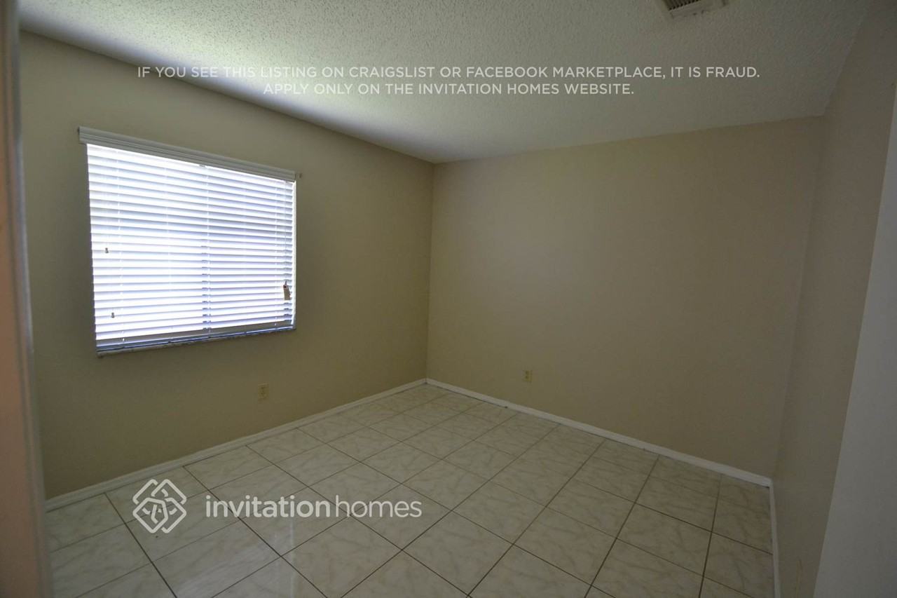 155 Pinewood Cir - Photo 7 of 12