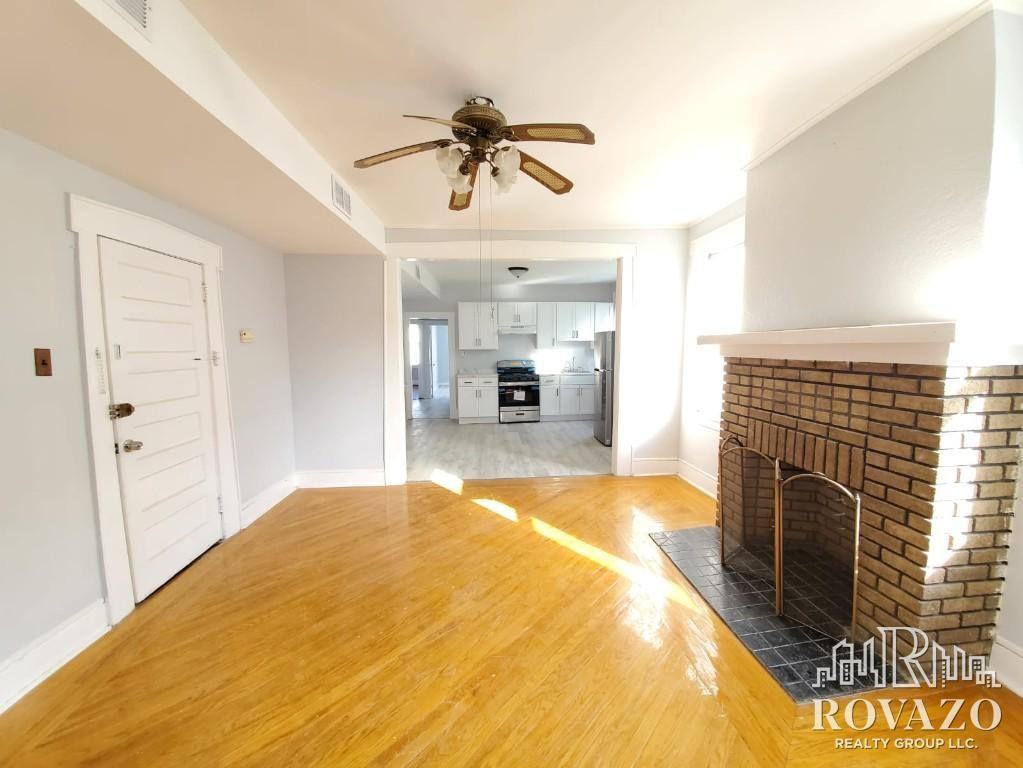 203 Renner Avenue #1B - Photo 3 of 11