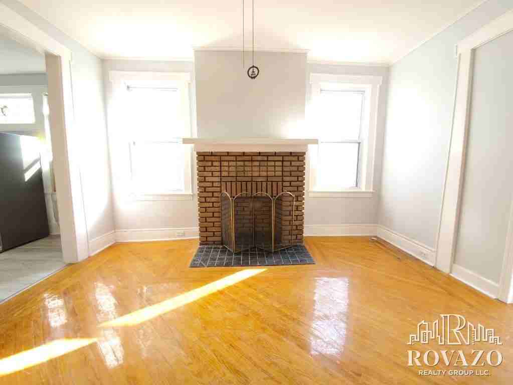 203 Renner Avenue #1B - Photo 5 of 11