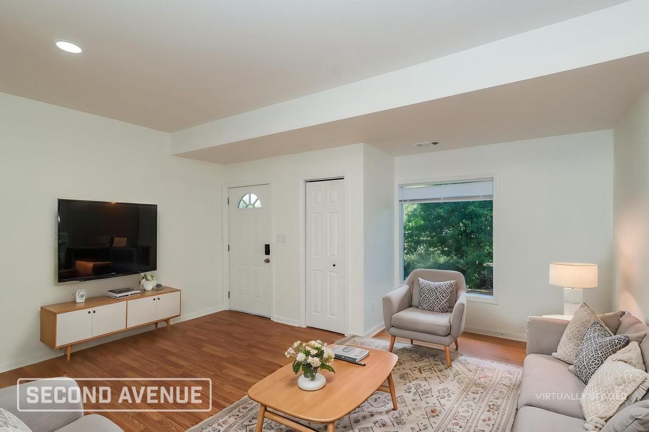 1915 Campbellton Rd Sw - Photo 2 of 23