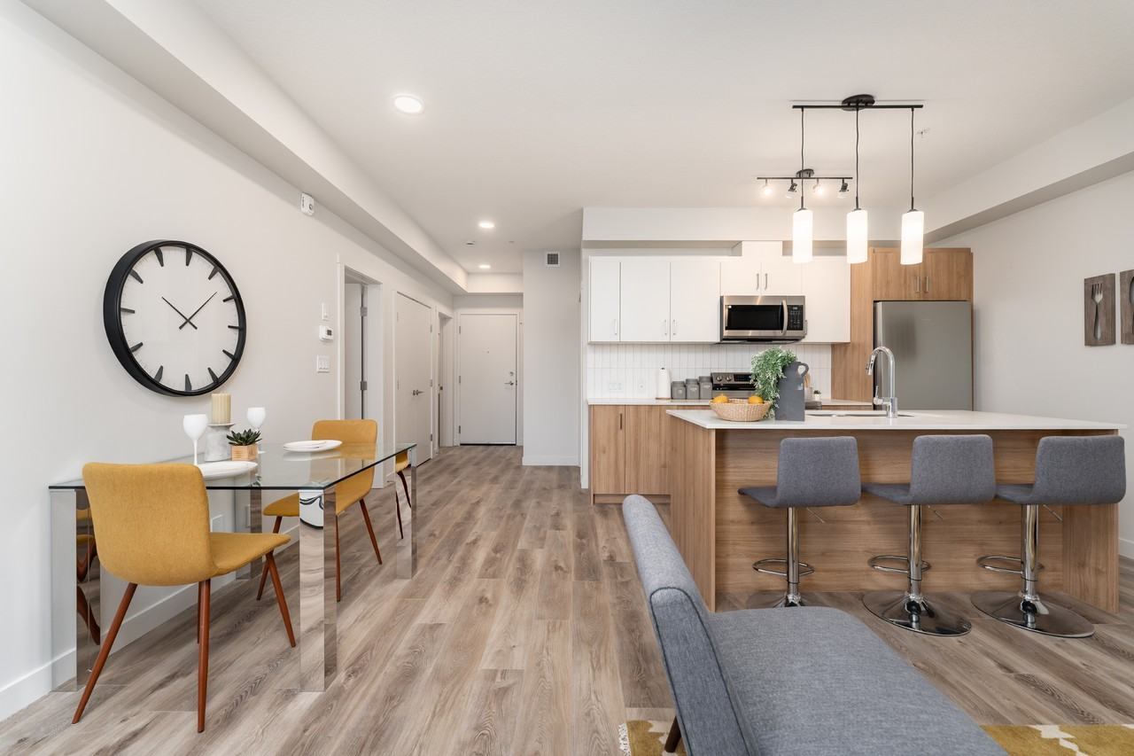 49 West - Photo 5 of 22