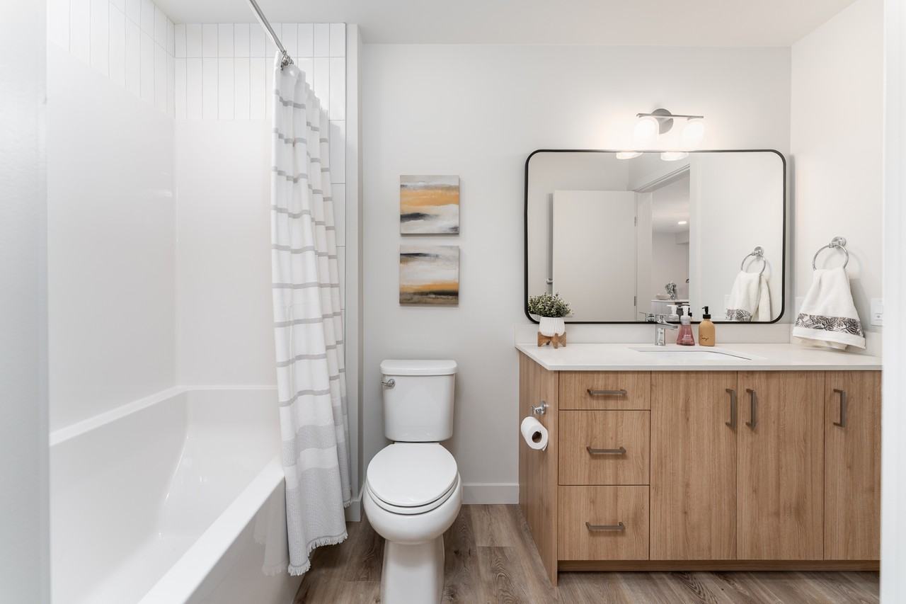 49 West - Photo 7 of 22