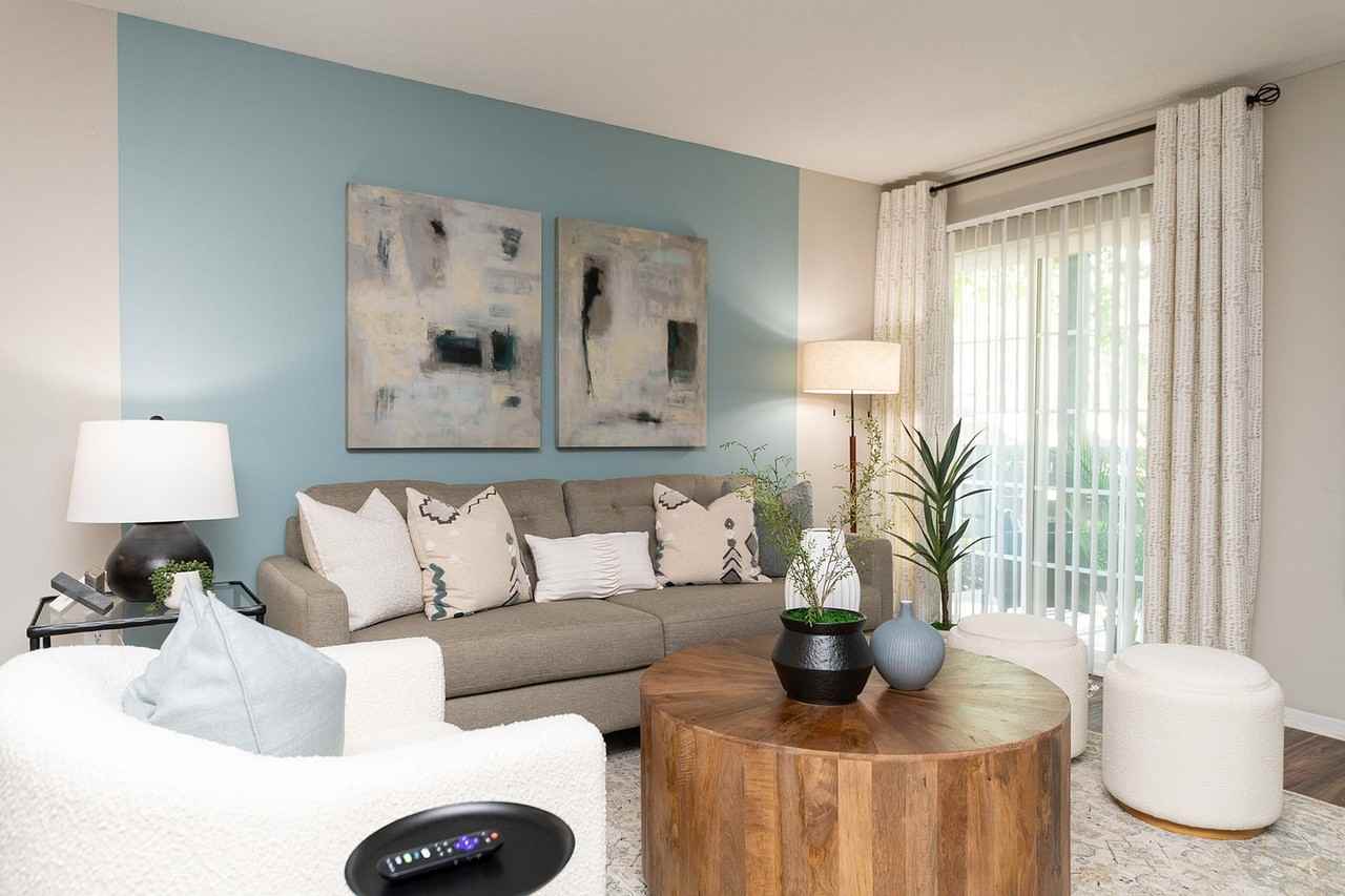 Vetra West Hills - Photo 3 of 28