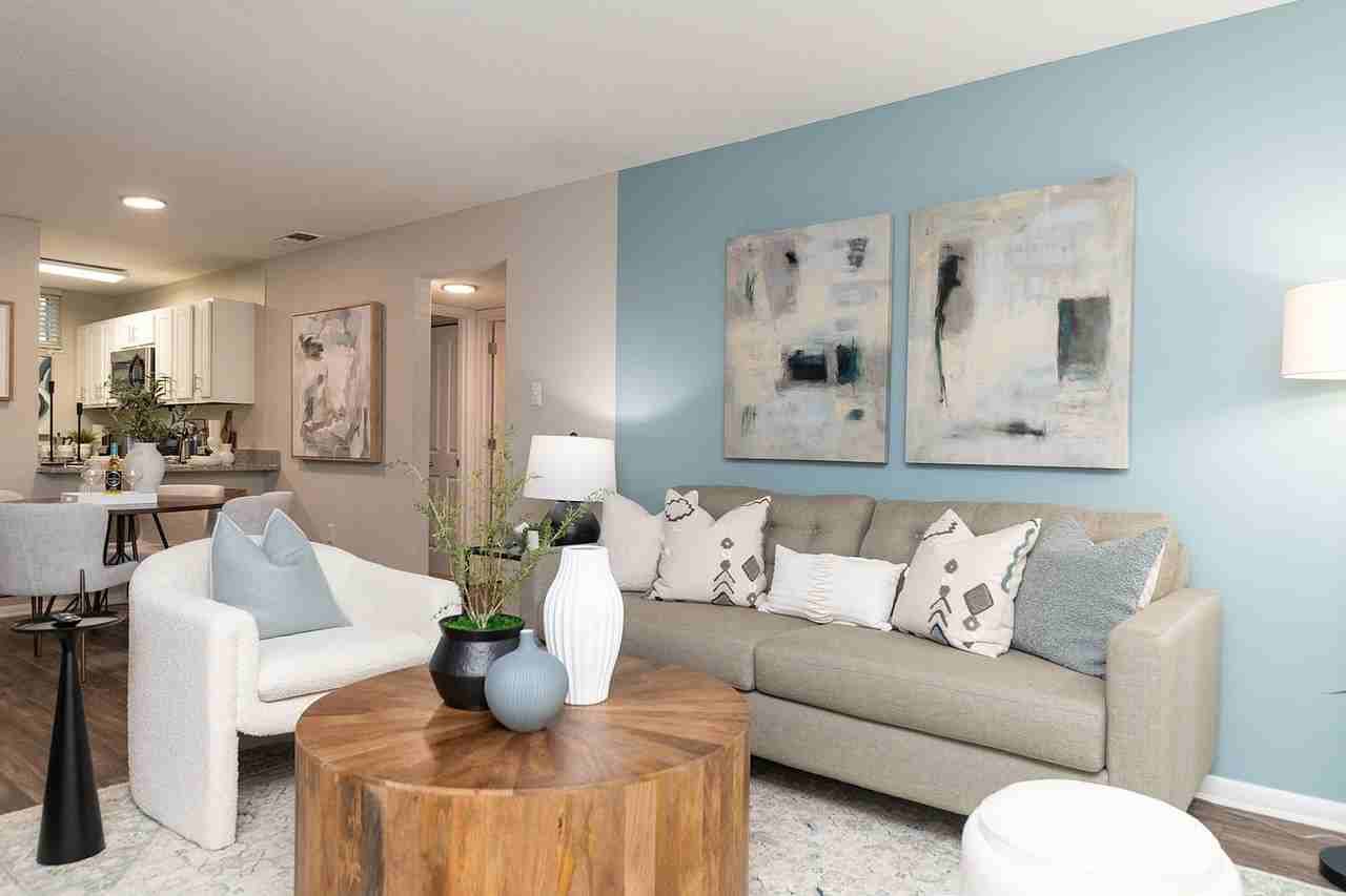 Vetra West Hills - Photo 4 of 28