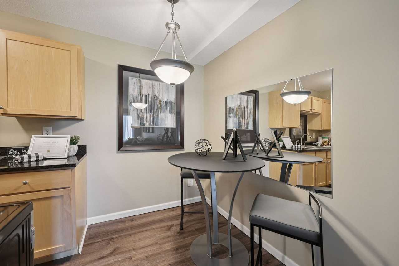 1015 2nd St NE - Photo 5 of 23