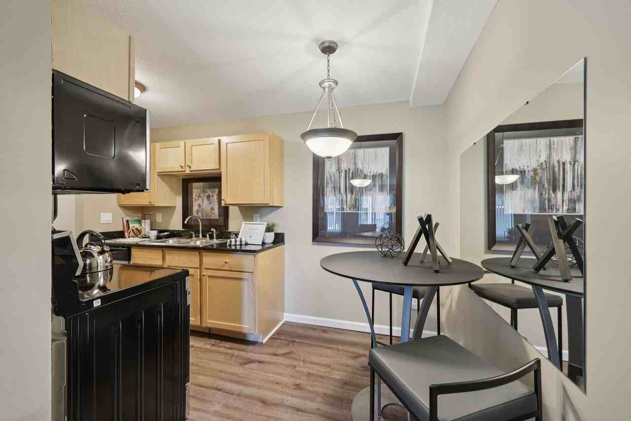 1015 2nd St NE - Photo 6 of 23