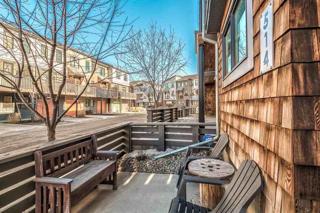 514 Walden Circle SE - Photo 3 of 28