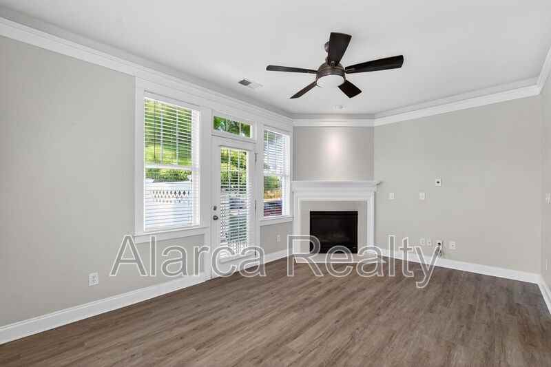 330 Davidson Gateway Dr - Photo 5 of 19