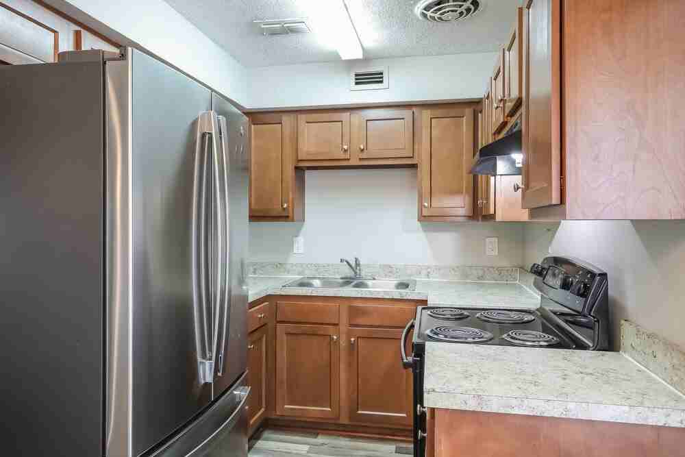 6511 Burgundy Rd S - Photo 6 of 16