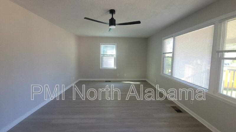 3901 Newson Rd Sw - Photo 2 of 13