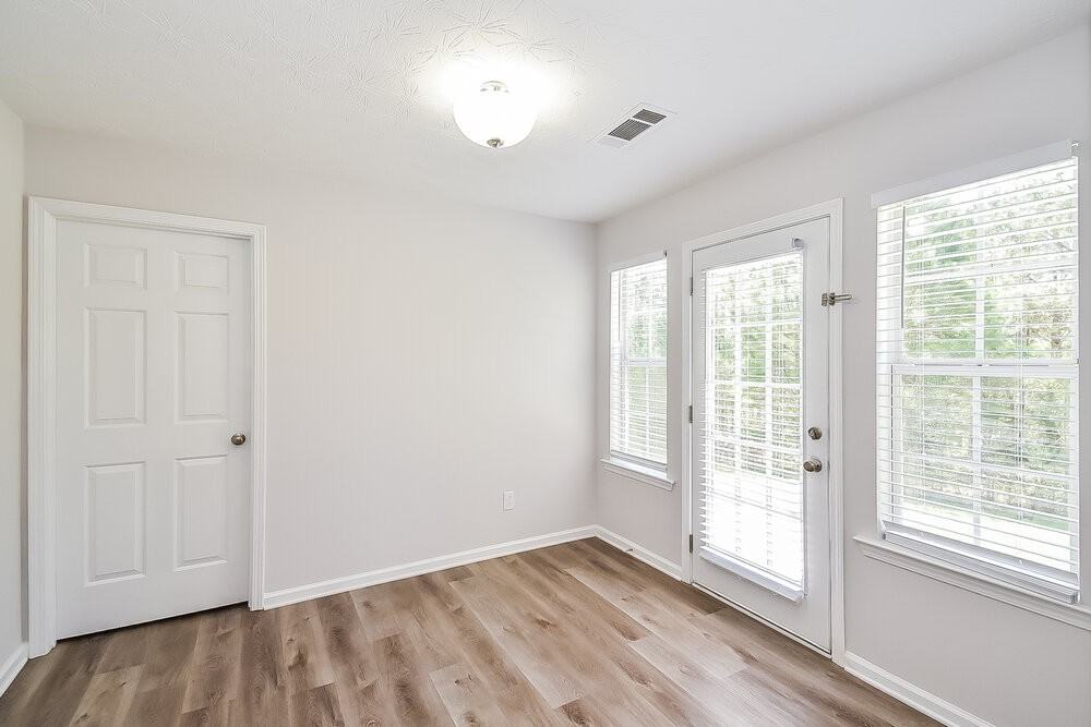 512 Tori Ct - Photo 7 of 17