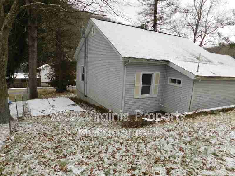 1917 Minden Rd - Photo 3 of 28