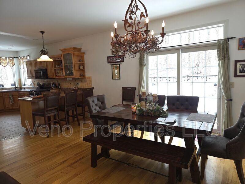 1023 Packer Rd - Photo 5 of 22