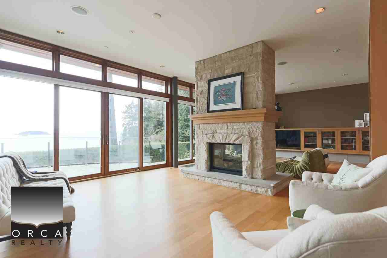 6780 Batchelor Bay Place - Photo 7 of 36