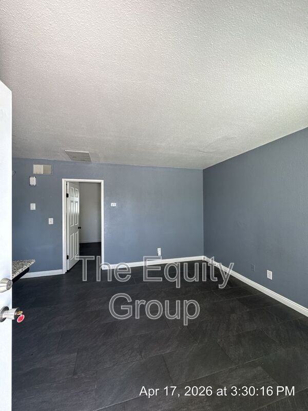 510 N Encina St #G - Photo 3 of 13