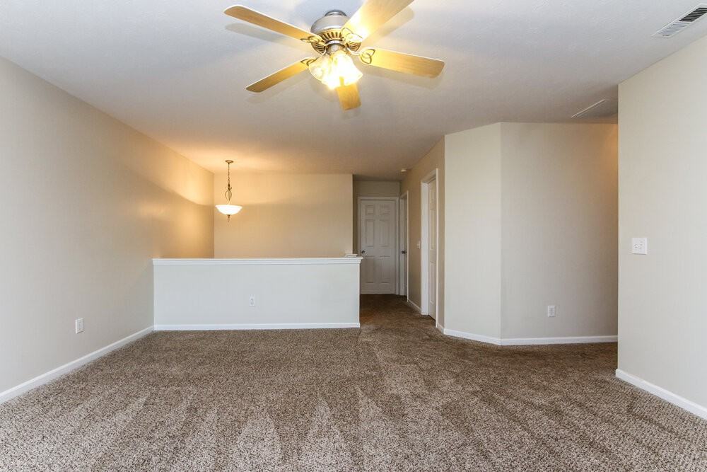 1685 Cedar Mill Dr - Photo 6 of 20