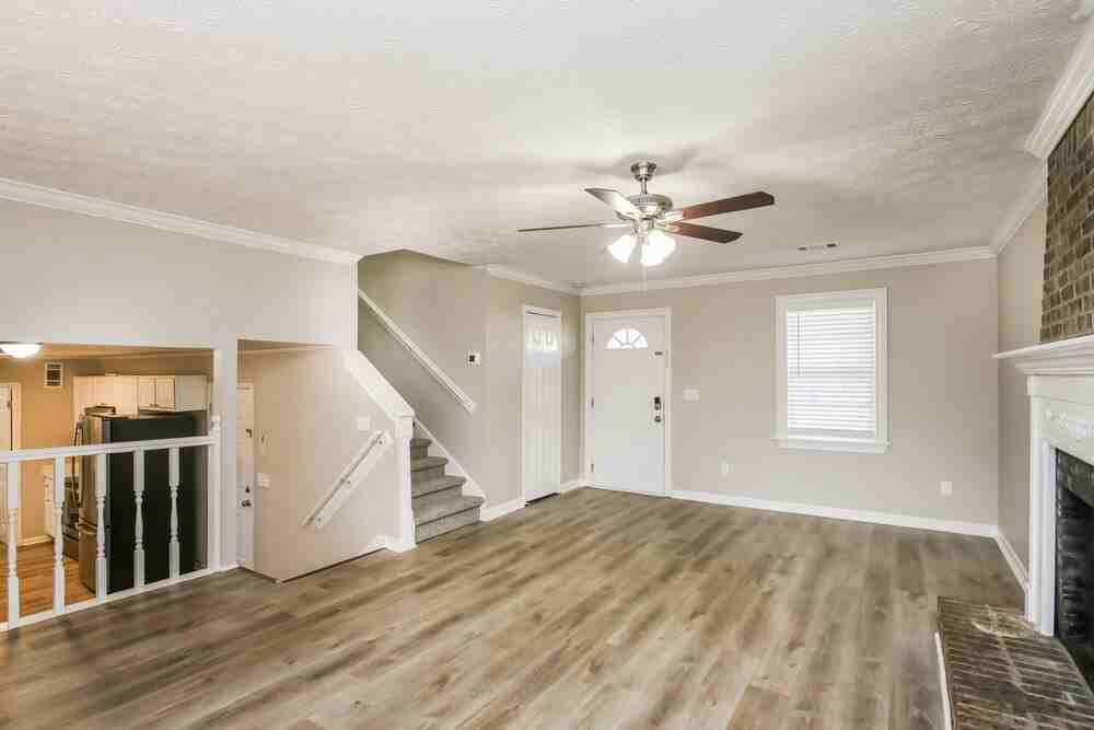 1241 Owen Cir - Photo 5 of 18