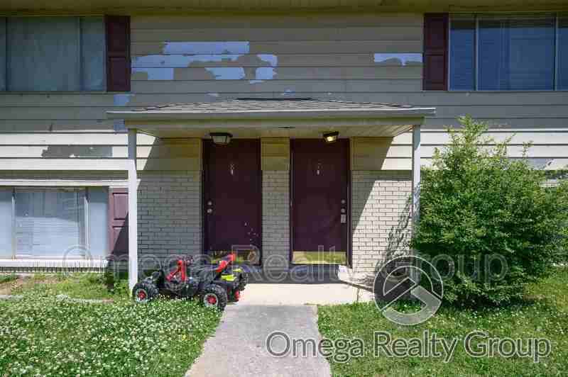 208 Rolling Mill St #7 - Photo 2 of 30