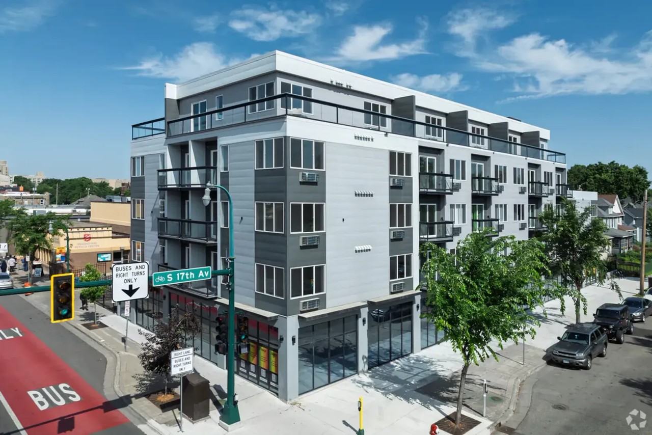 Dakar on Lake - Photo 6 of 23