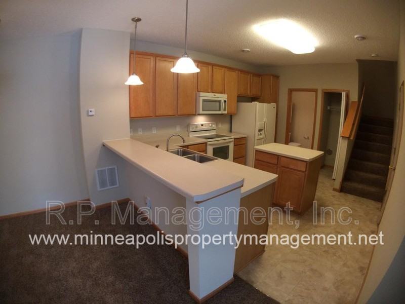 10800 Hawthorn Trl #F - Photo 3 of 13