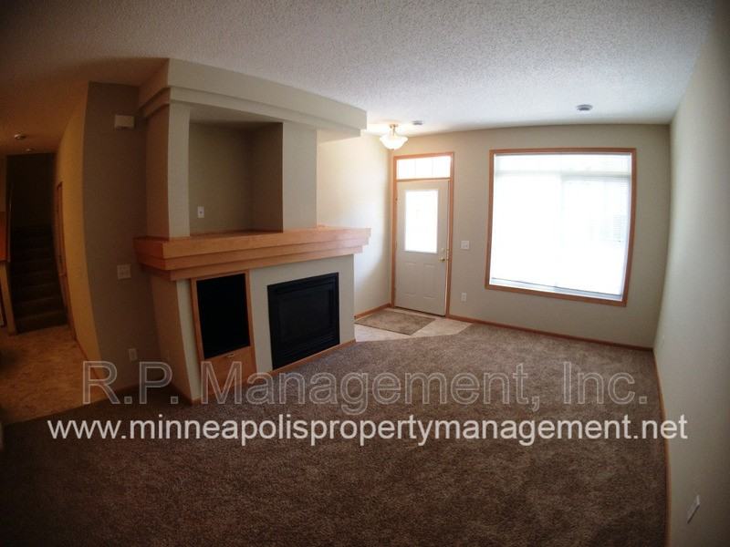 10800 Hawthorn Trl #F - Photo 4 of 13