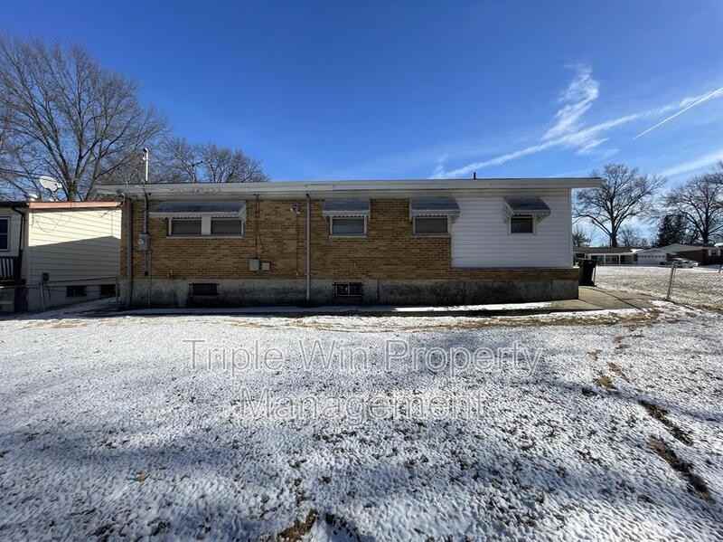 11423 Ortega Dr - Photo 5 of 35