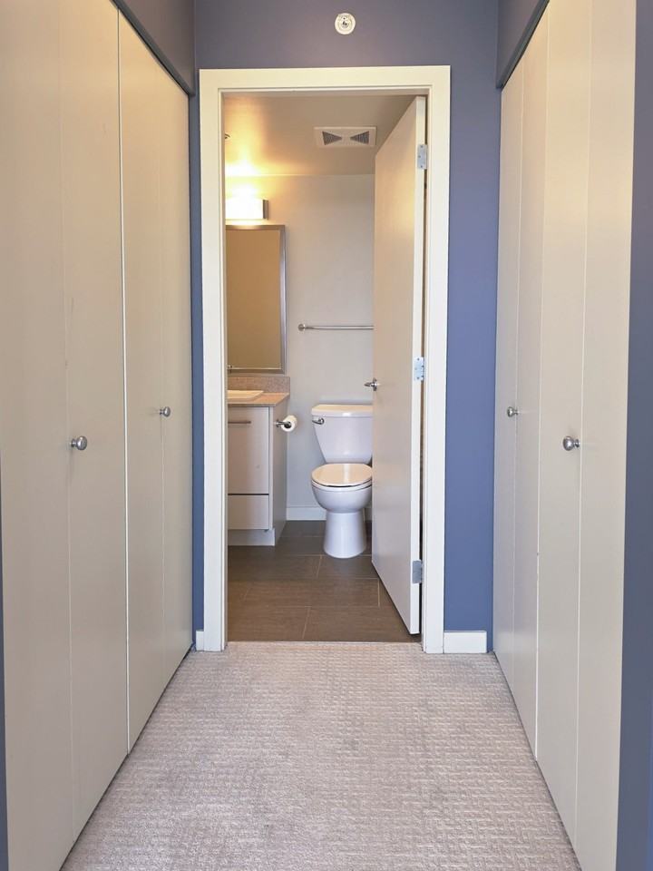 3333 Corvette Way #806 - Photo 4 of 11