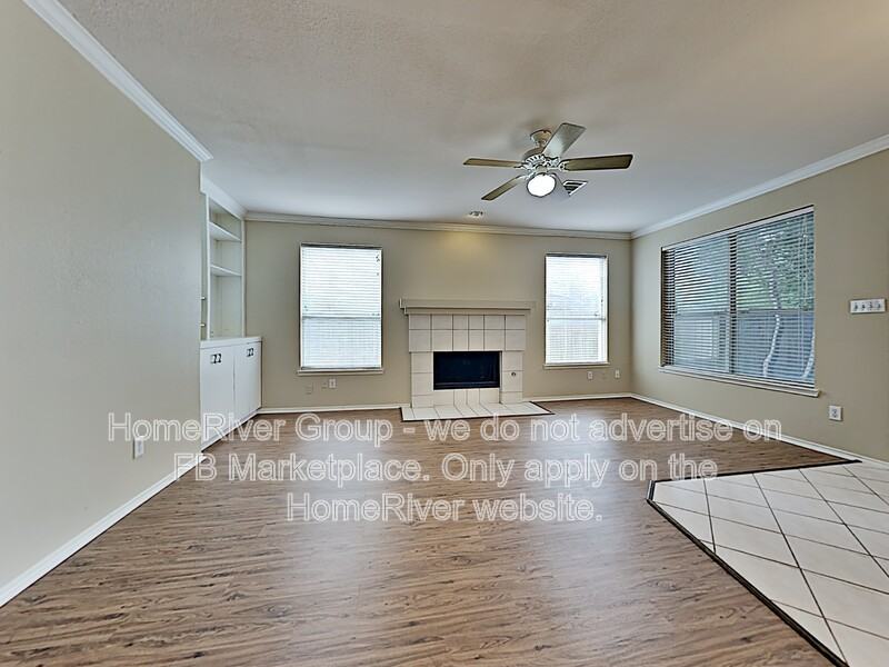 1411 Summercrest Ln - Photo 2 of 21