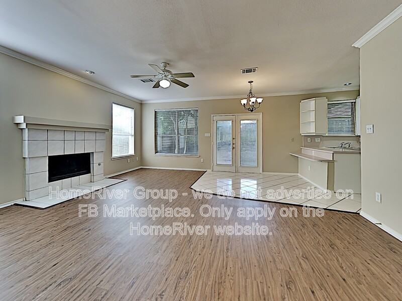 1411 Summercrest Ln - Photo 3 of 21